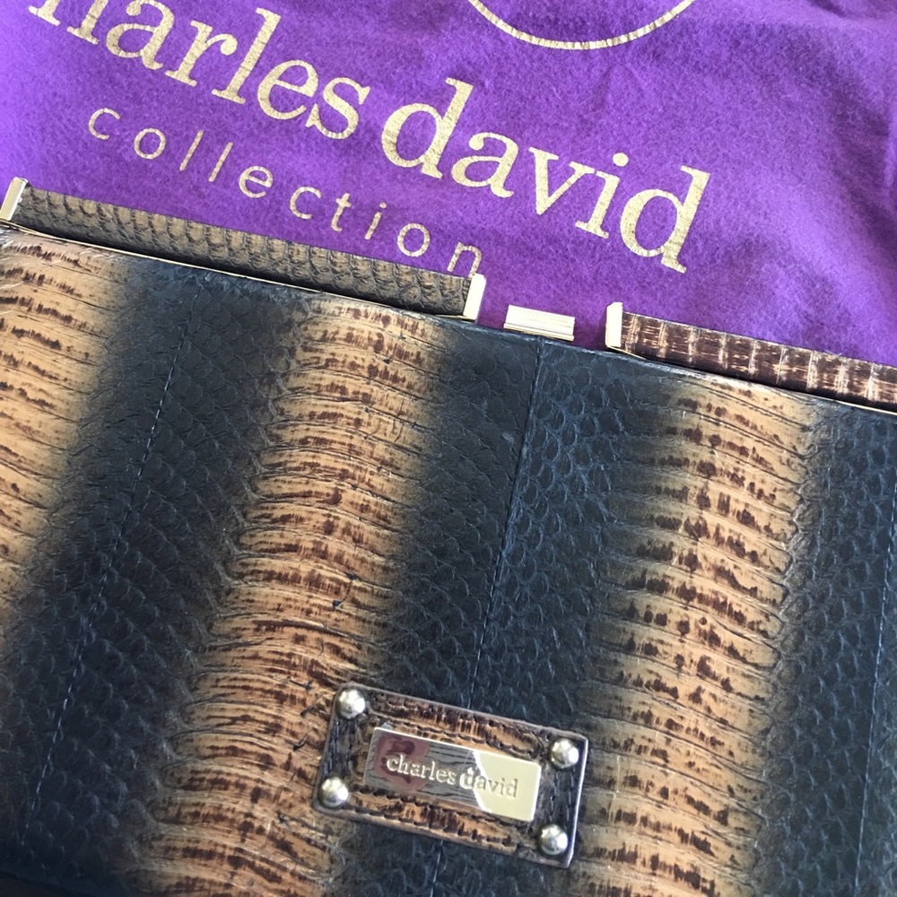Charles David Vintage Snake Skin Clutch - Hard Frame - Picture 2 of 7
